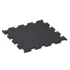 Fitness Performance Elite Training Floor von WARCO im Farbdesign Light Red Speckled mit den Abmessungen 500 x 500 x 15 mm. Produktfoto von Artikel 3769 in der Aufsicht von schräg vorne.