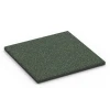 Playground safety tile – CFH 90 cm von WARCO im Farbdesign English Lawn mit den Abmessungen 50 x 50 x 3 cm. Produktfoto von Artikel 6415 in der Aufsicht von schräg vorne.