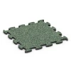 Fitness Active Floor System von WARCO im Farbdesign English Lawn mit den Abmessungen 44,6 x 44,6 x 1,8 cm. Produktfoto von Artikel 6825 in der Aufsicht von schräg vorne.