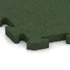 Detailaufnahme der Randausprägung von WARCO-Produkt 2805, Dog sports floor HD, Format 500 x 500 x 30 mm, Farbe Grass Green.