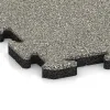 Detailaufnahme der Randausprägung von WARCO-Produkt 5029, Corner Tile, Format 485 x 485 x 30 mm, Farbe Light Granite.