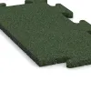 Detailaufnahme der Randausprägung von WARCO-Produkt 4818, Edge Tile HD, Format 500 x 235 x 18 mm, Farbe Grass Green.