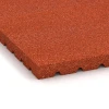 Detailaufnahme der Randausprägung von WARCO-Produkt 3641, Stable mat HD, Format 100 x 100 x 4 cm, Farbe Brick red.