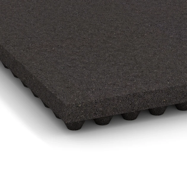 Detailaufnahme der Randausprägung von WARCO-Produkt 3643, Luxury stable mat, Format 100 × 50 × 5,5 cm, Farbe Anthracite.
