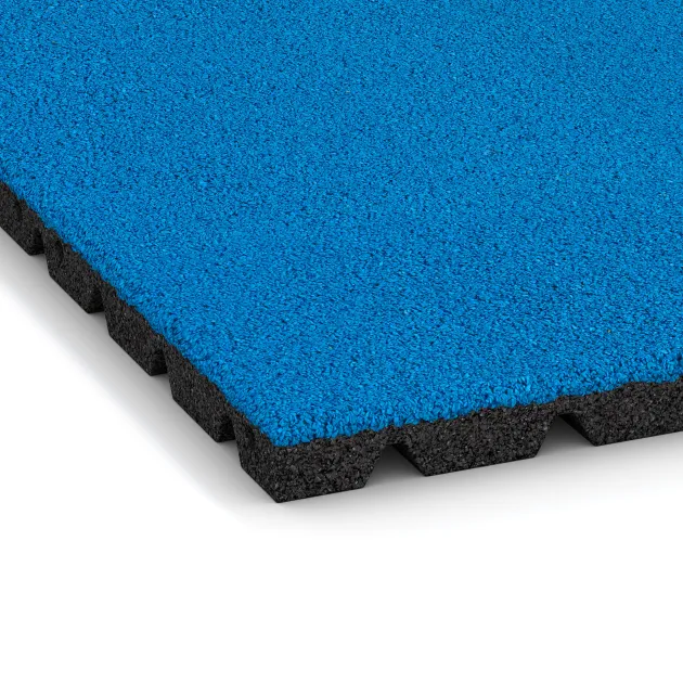 Detailaufnahme der Randausprägung von WARCO-Produkt 0541, Playground safety tile, Format 500 x 500 x 30 mm, Farbe Sky Blue.