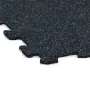 Detailaufnahme der Randausprägung von WARCO-Produkt 1038, Stair covering, Format 970 x 970 x 8 mm, Farbe Light Blue Speckled.