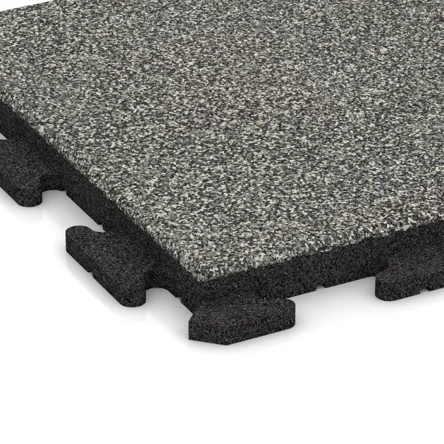 Detailaufnahme der Randausprägung von WARCO-Produkt 1340, Pool Decking Tile Classic, Format 500 x 500 x 40 mm, Farbe Gray Granite.