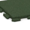 Detailaufnahme der Randausprägung von WARCO-Produkt 1250, Outdoor Tile Classic, Format 500 x 500 x 30 mm, Farbe Grass green.