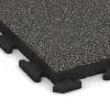 Detailaufnahme der Randausprägung von WARCO-Produkt 1427, Terrace tile Classic, Format 500 x 500 x 50 mm, Farbe Dark Grey Granite.