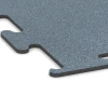 Detailaufnahme der Randausprägung von WARCO-Produkt 6164, Fitness Performance Elite Training Floor, Format 50 x 50 x 1 cm | 0,25 m², Farbe Aged silver.