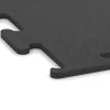 Detailaufnahme der Randausprägung von WARCO-Produkt 3750, Fitness Performance Elite Training Floor, Format 500 x 500 x 15 mm, Farbe Anthracite.
