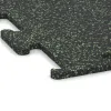 Detailaufnahme der Randausprägung von WARCO-Produkt 3771, Fitness Performance Elite Training Floor, Format 500 x 500 x 15 mm, Farbe Light Green Speckled.