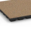 Detailaufnahme der Randausprägung von WARCO-Produkt 6439, Playground safety tile – CFH 160 cm, Format 50 x 50 x 4,8 cm, Farbe Rattan.