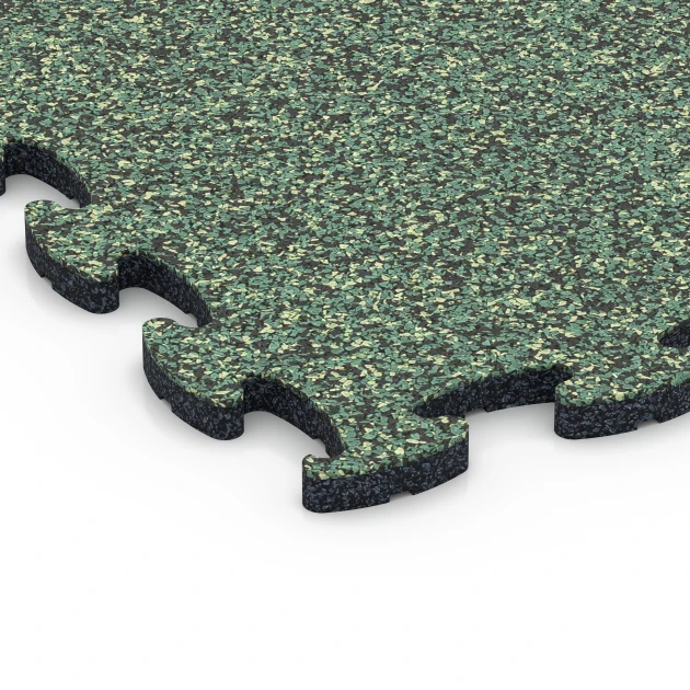 Detailaufnahme der Randausprägung von WARCO-Produkt 6762, Pool Surround Tiles, Format 44,6 x 44,6 x 1,8 cm, Farbe English Lawn.