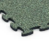 Detailaufnahme der Randausprägung von WARCO-Produkt 6825, Fitness Active Floor System, Format 44,6 x 44,6 x 1,8 cm, Farbe English Lawn.