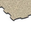 Detailaufnahme der Randausprägung von WARCO-Produkt 6838, Fitness Active Floor System, Format 97,1 x 97,1 × 1,8 cm, Farbe Travertine.