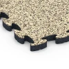 Detailaufnahme der Randausprägung von WARCO-Produkt 6847, Fitness Active Floor System, Format 44,6 x 44,6 × 2,8 cm, Farbe Travertine.