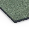 Detailaufnahme der Randausprägung von WARCO-Produkt 7134, Outdoor Gym Flooring, Format 60 x 60 x 3 cm | 0,36 m², Farbe English lawn.