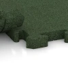 Großaufnahme vom Verbindungssystem von WARCO-Boden 4082 - Paddock mat im Farbdesign Grass green. Abmessungen 500 x 500 x 40 mm.