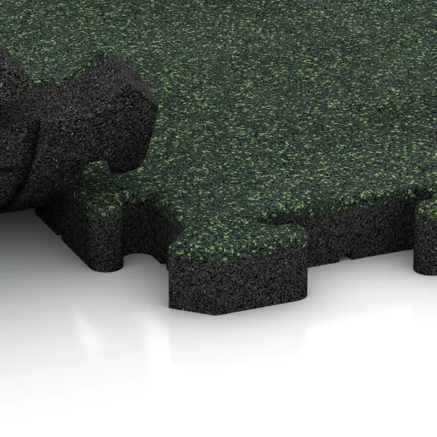 Großaufnahme vom Verbindungssystem von WARCO-Boden 4044 - Dog floor tile im Farbdesign English Lawn. Abmessungen 1000 x 1000 x 40 mm.