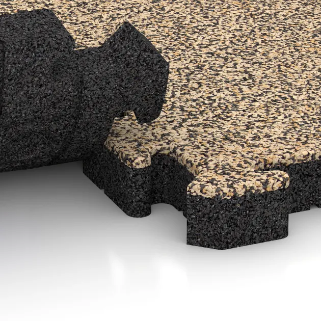Großaufnahme vom Verbindungssystem von WARCO-Boden 3064 - Rubber paving im Farbdesign Travertine. Abmessungen 500 x 500 x 50 mm.