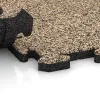 Großaufnahme vom Verbindungssystem von WARCO-Boden 5054 - Corner Tile HD im Farbdesign Travertine. Abmessungen 485 x 485 x 30 mm.