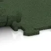 Großaufnahme vom Verbindungssystem von WARCO-Boden 0166 - Balcony tile 1.8 cm – weatherproof im Farbdesign Grass Green. Abmessungen 500 x 500 x 18 mm.