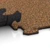 Großaufnahme vom Verbindungssystem von WARCO-Boden 0318 - Fitness Floor Mat 18 mm im Farbdesign Terracotta. Abmessungen 100 x 100 x 1,8 cm | 1,00 m².