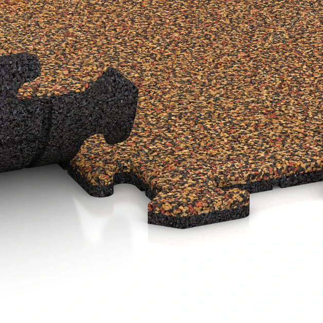 Großaufnahme vom Verbindungssystem von WARCO-Boden 0318 - Fitness Floor Mat 18 mm im Farbdesign Terracotta. Abmessungen 100 x 100 x 1,8 cm | 1,00 m².