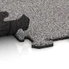 Großaufnahme vom Verbindungssystem von WARCO-Boden 4606 - Dog sports floor HD im Farbdesign Grey Melange. Abmessungen 1000 x 1000 x 18 mm.