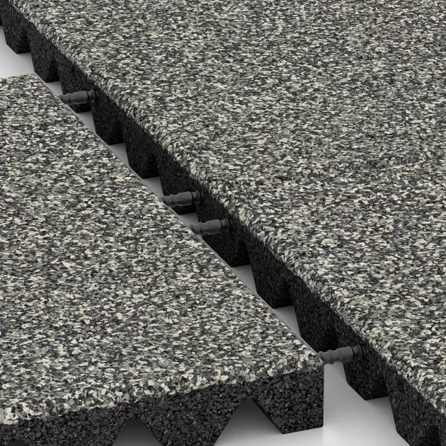 Großaufnahme vom Verbindungssystem von WARCO-Boden 0641 - Playground safety tile im Farbdesign Gray Granite. Abmessungen 500 x 500 x 45 mm.