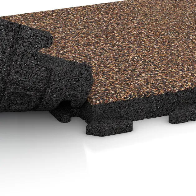 Großaufnahme vom Verbindungssystem von WARCO-Boden 1435 - Rubber paving Classic im Farbdesign Bark & Bast. Abmessungen 500 x 500 x 50 mm.