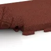 Großaufnahme vom Verbindungssystem von WARCO-Boden 1472 - Terrace tile Classic im Farbdesign Brick red. Abmessungen 500 x 500 x 50 mm.