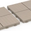 Großaufnahme vom Verbindungssystem von WARCO-Boden 6351 - Mosaic – Deck Tile im Farbdesign Vanilla. Abmessungen 30 x 30 x 2 cm.