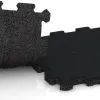 Großaufnahme vom Verbindungssystem von WARCO-Boden 6004 - Rubber click tile im Farbdesign Iron Grey. Abmessungen 306 x 306 x 20 mm.