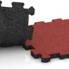 Großaufnahme vom Verbindungssystem von WARCO-Boden 5999 - Rubber click tile im Farbdesign Rose. Abmessungen 306 x 306 x 20 mm.