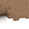 Großaufnahme vom Verbindungssystem von WARCO-Boden 1023 - Fitness Floor Compact im Farbdesign Terra Cotta. Abmessungen 970 x 970 x 8 mm.
