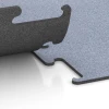 Großaufnahme vom Verbindungssystem von WARCO-Boden 6152 - Fitness Performance Elite Training Floor im Farbdesign Mist Grey. Abmessungen 50 x 50 x 1 cm | 0,25 m².