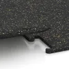 Großaufnahme vom Verbindungssystem von WARCO-Boden 3768 - Fitness Performance Elite Training Floor im Farbdesign Light Yellow Speckled. Abmessungen 500 x 500 x 15 mm.