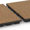 Großaufnahme vom Verbindungssystem von WARCO-Boden 6434 - Playground safety tile – CFH 160 cm im Farbdesign Terracotta. Abmessungen 50 x 50 x 4,8 cm.