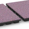 Großaufnahme vom Verbindungssystem von WARCO-Boden 6436 - Playground safety tile – CFH 160 cm im Farbdesign Lavender. Abmessungen 50 x 50 x 4,8 cm.