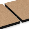 Großaufnahme vom Verbindungssystem von WARCO-Boden 6225 - Playground Safety Tiles im Farbdesign Sand beige. Abmessungen 50 x 50 x 4,5 cm.