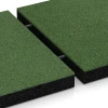 Großaufnahme vom Verbindungssystem von WARCO-Boden 6267 - Playground Safety Tile – 180 cm im Farbdesign Grass green. Abmessungen 50 x 50 x 6 cm.