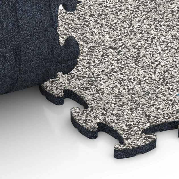Großaufnahme vom Verbindungssystem von WARCO-Boden 6824 - Fitness Active Floor System im Farbdesign Grey Granite. Abmessungen 44,6 x 44,6 x 1,8 cm.