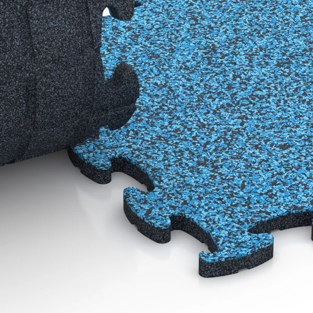 Großaufnahme vom Verbindungssystem von WARCO-Boden 6830 - Fitness Active Floor System im Farbdesign Atlantic. Abmessungen 44,6 x 44,6 x 1,8 cm.