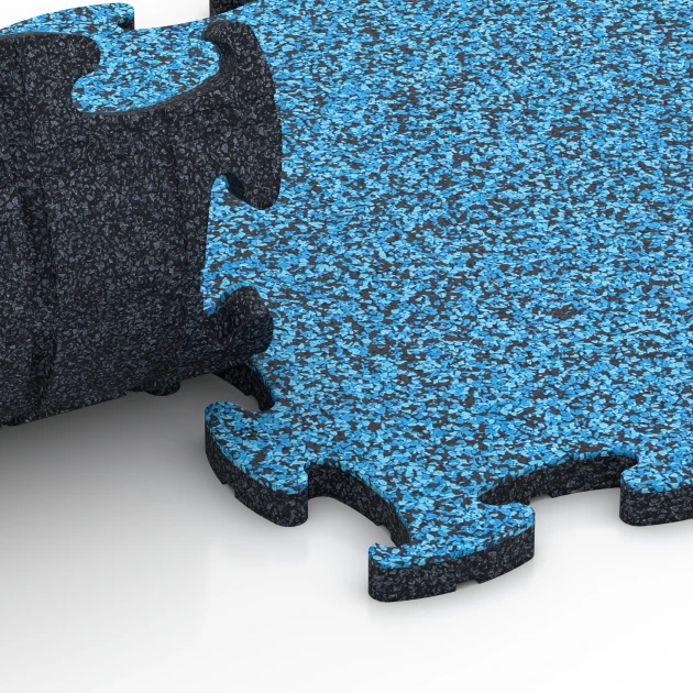 Großaufnahme vom Verbindungssystem von WARCO-Boden 6776 - Pool Surround Tiles im Farbdesign Atlantic. Abmessungen 28,9 x 28,9 x 1,8 cm.