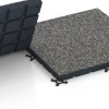 Großaufnahme vom Verbindungssystem von WARCO-Boden 7141 - Outdoor Gym Flooring im Farbdesign Dark grey granite. Abmessungen 60 x 60 x 4 cm | 0,36 m².