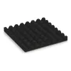 Aufsicht auf die Unterseite, also die Bodenseite von WARCO-Formteil 5570 - Playground Safety Tile 5 cm - EN 1177 ≤ 145 cm im Format 500 x 500 x 50 mm.