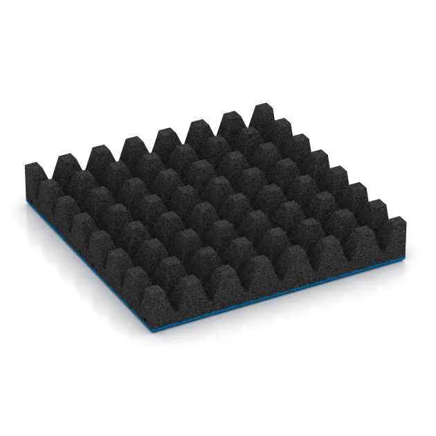 Aufsicht auf die Unterseite, also die Bodenseite von WARCO-Formteil 0717 - Playground safety tile im Format 500 x 500 x 80 mm.