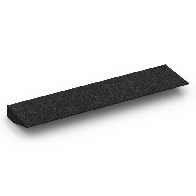 Aufsicht auf die Unterseite, also die Bodenseite von WARCO-Formteil 6600 - Threshold Ramp im Format 100 × 25 cm | 1 < 7 cm.